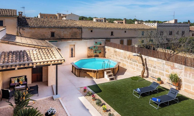 Ariany Casa | Casa de vacaciones Cas Padri Pep con piscina, Wi-Fi, jardín y terraza