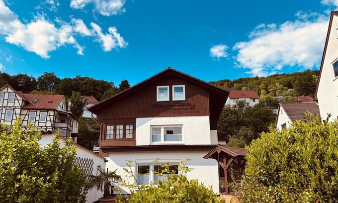 Hann. Muenden Casa | Vacation home Dreiflüsse with parking lot