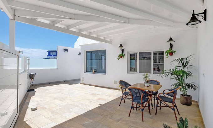 El Golfo Casa | Casa de vacaciones 'El Pasero' con vistas a la montaña, terraza privada y Wi-Fi