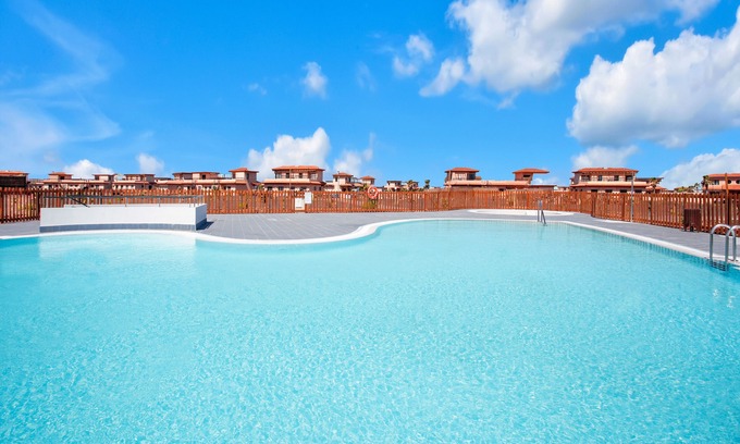 La Oliva Casa | Casa Vacacional 'Vanilla Ocean' con Vista al Mar, Piscina Compartida y Wi-Fi