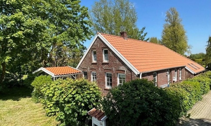 Altfunnixsiel Casa | Vacation home for 4 guests with 105m² in Wittmund (170174)