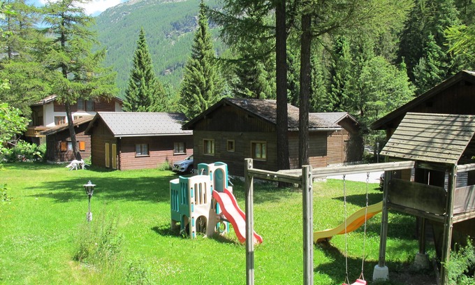 Saas-Balen Casa | Vacation home for 6 guests with 45m² in Saas-Balen (161372)