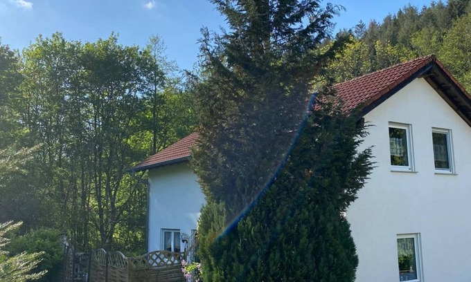 Schutz Casa | Vacation home Forellennest am Waldrand - 6-bed vacation home, 2x bath/WC, 3