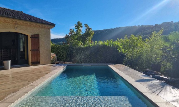 Mercuer Casa | Vacation home in Ardèche with swimming pool. Calm and natural!