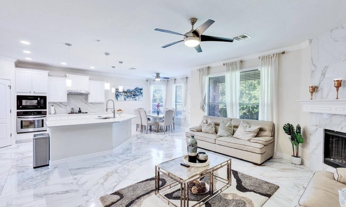 Pflugerville Casa | Vacation home just 16 minutes from Kalahari Indoor Water Park