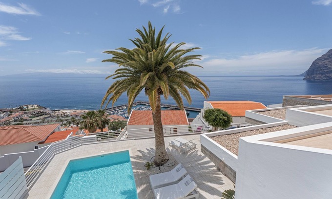 Los Gigantes Casa | Casa de vacaciones 'La Casa De Los Gigantes' con vistas al mar, piscina privada y Wi-Fi