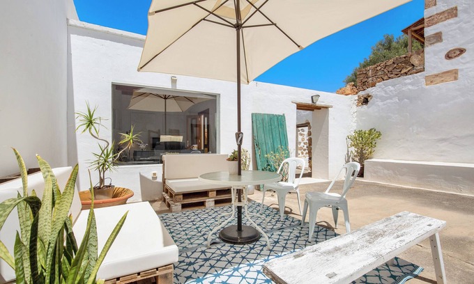 Pajara Casa | Casa de vacaciones 'La Casa de Petrita' con vistas a la montaña, jardín y Wi-Fi