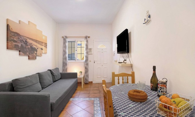 Las Arenas Apartamento | Casa de vacaciones "Las Arenas Bajo" cerca del mar con Wi-Fi