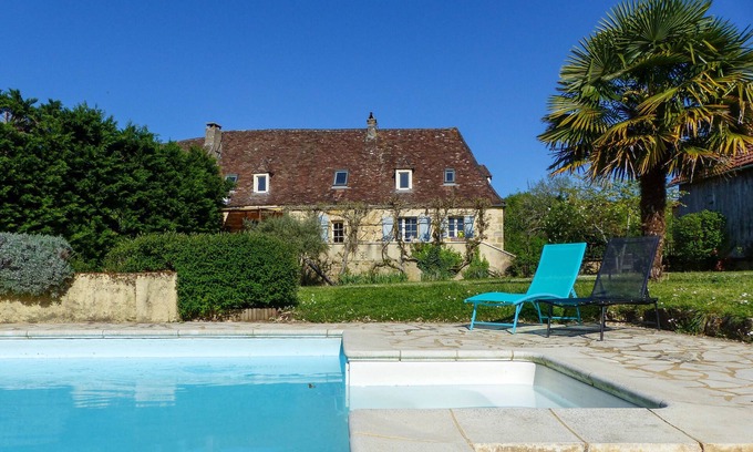 Sainte-Mondane Casa | Casa de vacaciones "Le Bonheur Dans Notre Pré" con piscina climatizada privada & terraza & Wi-Fi