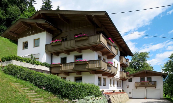 Hippach Casa | Casa de vacaciones Margit by Interhome