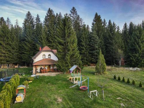 Beserovina Casa | Vacation home Miki