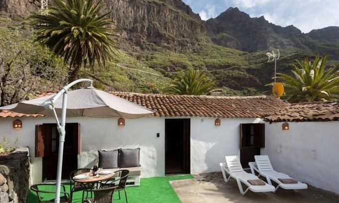 Lomo de Arico Casa | Casa de Vacaciones Traditional Canary Cottage in Masca con jardín, terraza y Wi-Fi