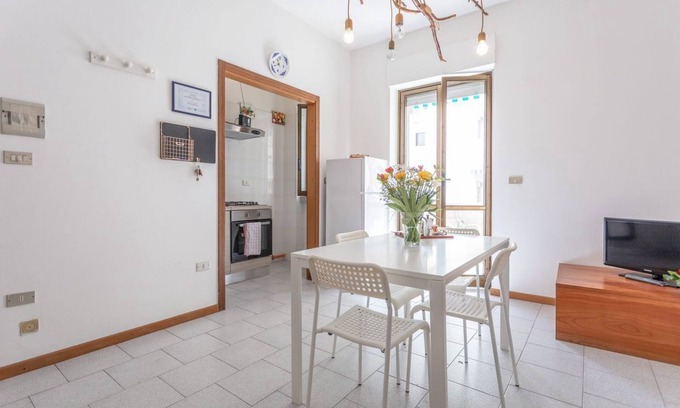 Rivabella Casa | Vacation Home Trentapassi Rivabella sleeps 4-6 30m from the beach