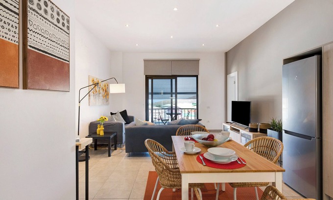 Los Llanos Apartamento | Casa de vacaciones "Urban Park Girasol" con vistas al mar, balcón y Wi-Fi