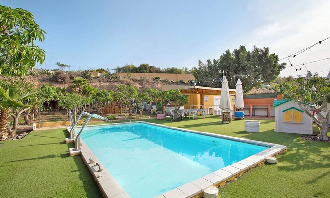 San Bartolome de Tirajana Villa | Casa de vacaciones "Vidalenta El Salobre" con vistas a la montaña, piscina privada y Wi-Fi