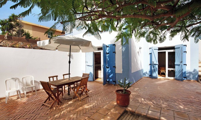 Corralejo Villa | Casa de vacaciones "Villa Lucila" con vistas al mar, jardín y Wi-Fi