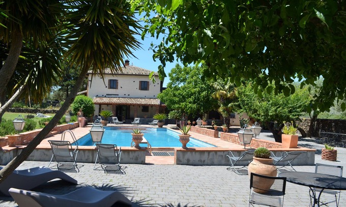 Randazzo Casa | Vacation home VillaVeda with pool and two suites etna national park