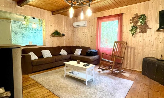 Emmaboda Casa | Vacation home with modern facilities in the middle of Sweden's idyllic forests.