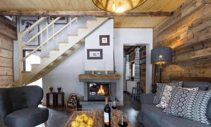 Zakopane Casa | Vacation House surrounded by greenery