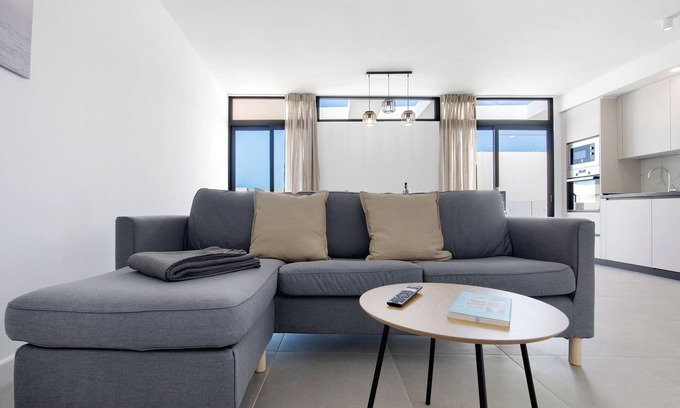 Pajara Apartamento | Vacaciones 'Las Cuestitas Relax' con vistas a la montaña, terraza privada y Wi-Fi