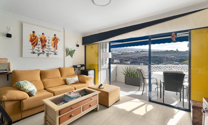 Playa San Juan Apartamento | Vacaciones 'Merlin' con vistas al mar, Wi-Fi y aire acondicionado