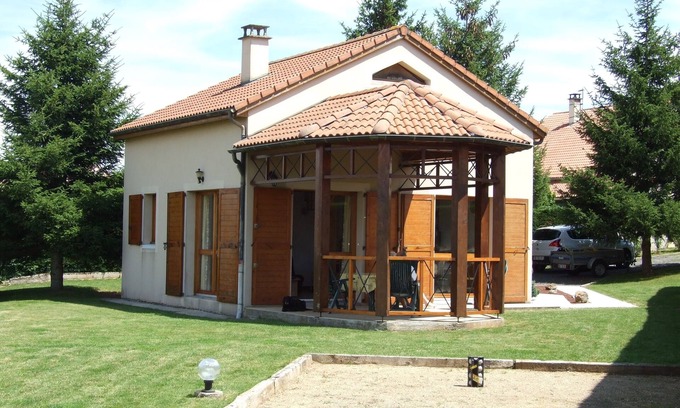 Langogne Casa | *** Alquiler de vacaciones en el Lago de Naussac Lozère