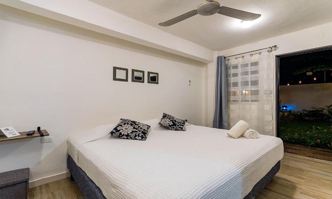 Colonia Adolfo Lopez Mateos Apartamento | Vacation Rental - Standard Room at Casa Cocoa
