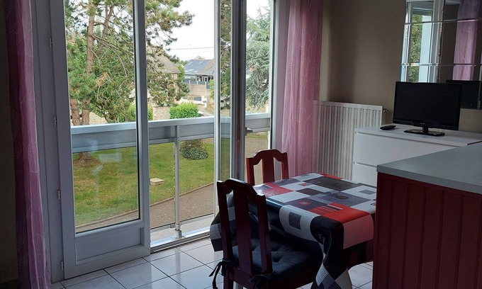 La Madeleine-Bellevue Apartamento | Vacation studio rental by the sea Saint-Malo
