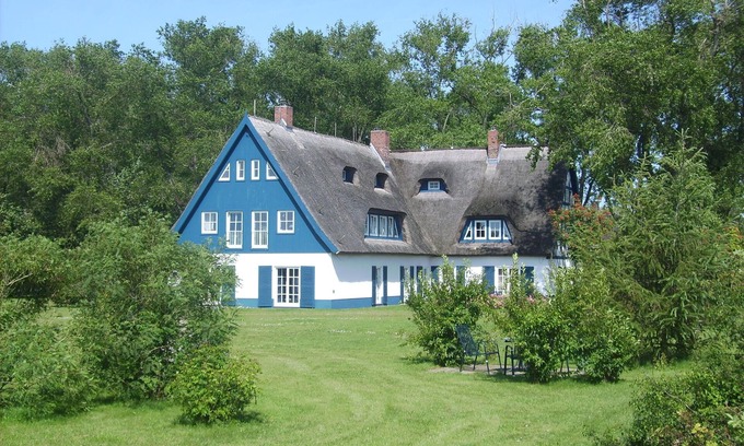 Altenkirchen Apartamento | Vacaciones bajo techo de paja - Apartamento 1