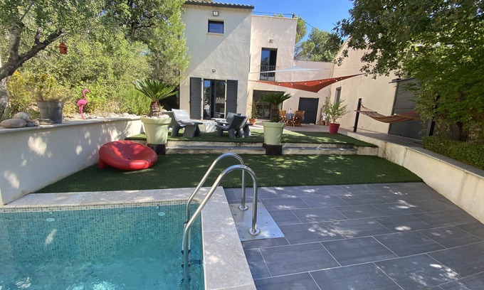 Mondragon Villa | Vacation villa **** Provence- Vaucluse all comfort, private heated pool