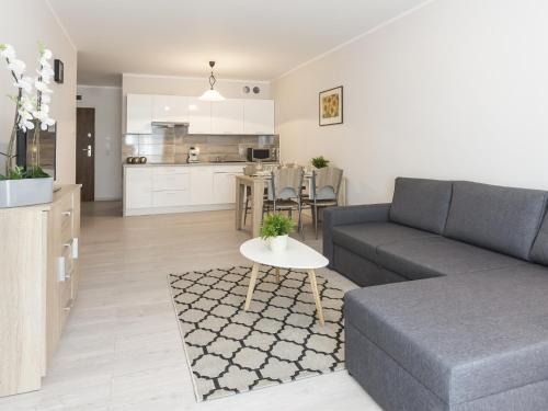 West Pomeranian Voivodeship Apartamento | VacationClub - Solna 11 Apartament C104