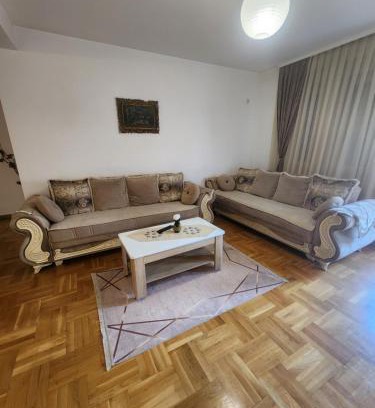 Novi Pazar Apartamento | Vaikiki Apartman LM