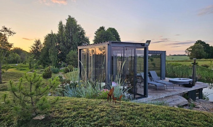 Lithuania Casa | Vaitų Riešutynė - Small shipping container house