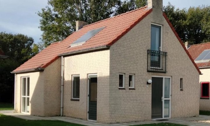 Ewijk Casa | Vakantiehuis 6pers op park 't Broeckhuys in Ewijk groot Zwemplas in het land van Maas & Waal niet voor arbeidsmigranten