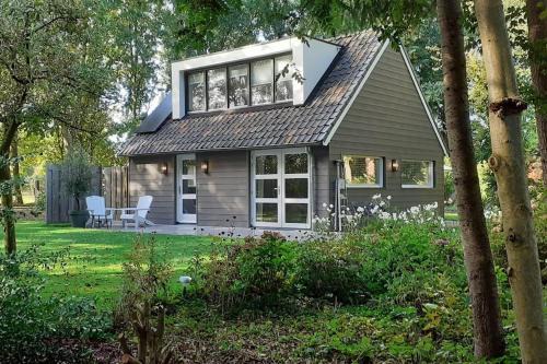 Kaatsheuvel Apartamento | Vakantiehuis De koolmees, in een bosrijke natuur.