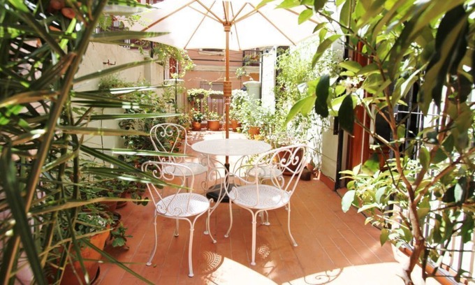 Barrio del Carmen Apartamento | Valencia: Piso con aire acondicionado, terraza y WiFi en el centro Valencia