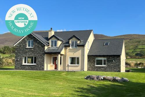 Bothar Bui Casa | Valentia View Holiday Home by Trident Holiday Homes