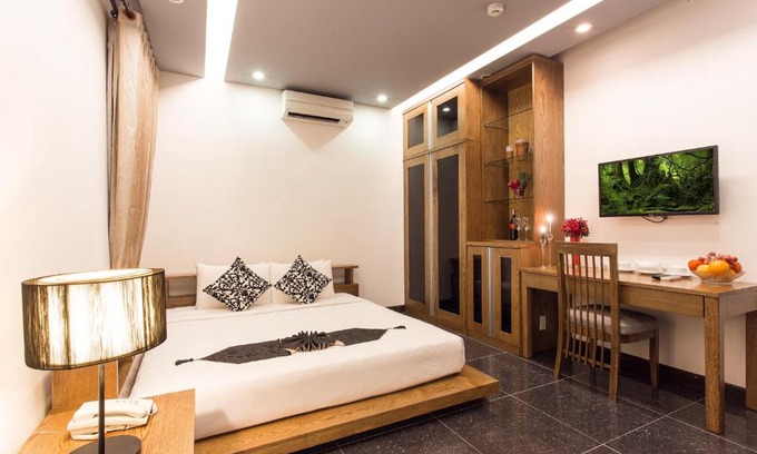 District 5 Hotel | Valentine Hotel