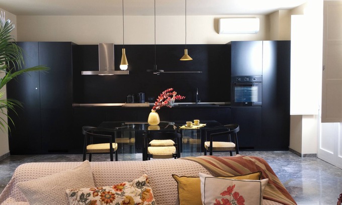 Centro Storico Apartamento | Valguarnera Palace, La Martorana Suite