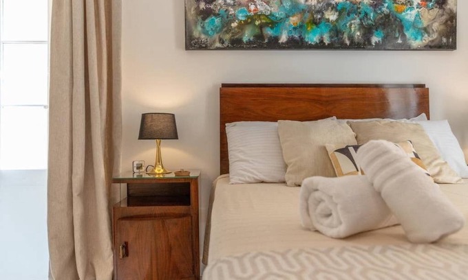 Valletta Apartamento | Valletta nineteen forty, Central and newly renovated Valletta apartment