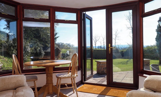 Halberton Cabaña | Valley House