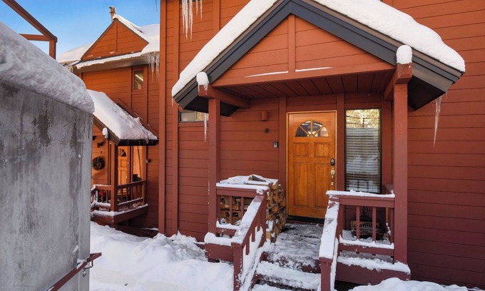 Olympic Valley Casa | Valley View Bliss | Nearby Bike Trails & Beach