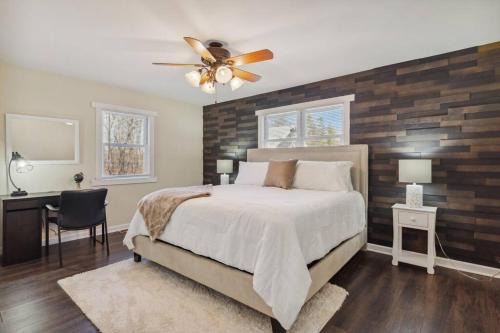 Front Royal Villa | Valley Vista-Mins to SkylineDrive-Hot Tub-King, Queen Beds