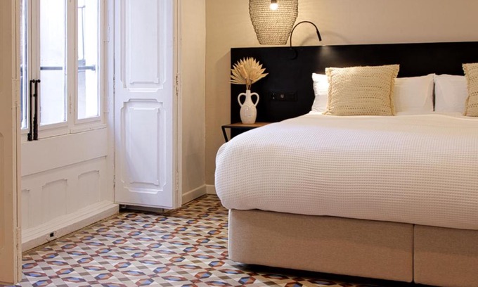 El Mercat Casa | VALOLA Boutique Rooms