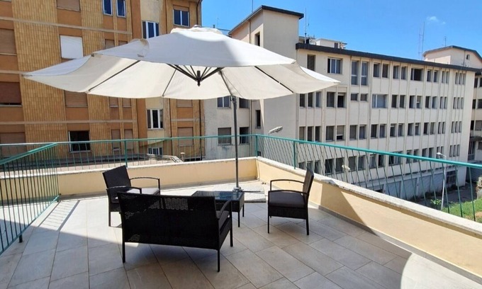 Arezzo Apartamento | Vanessa House, completely renovated, with large terrace, in the center.