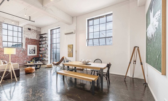 Fitzroy Condominio | VAQUAY Rose & Vine In Fitzroy