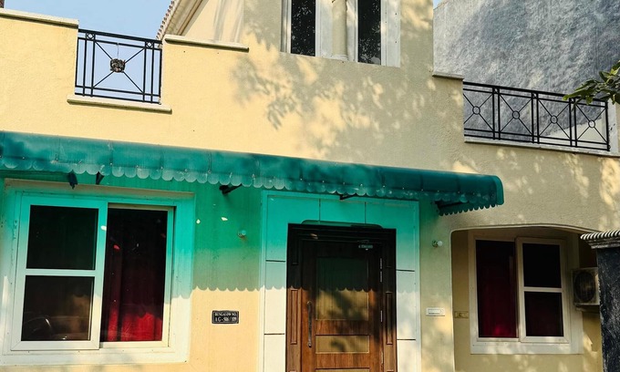 Kharar Villa | Vardaan Luxury Villa, Emaar Mohali Charming Owner Free 3-bedroom Luxurious Villa