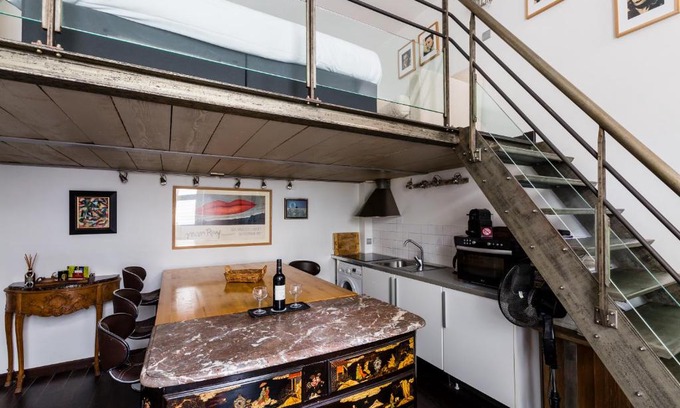 Odeon Apartamento | Veeve - Heart of Saint Germain