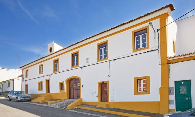 Veiros Casa | Casa Veiros / Estremoz