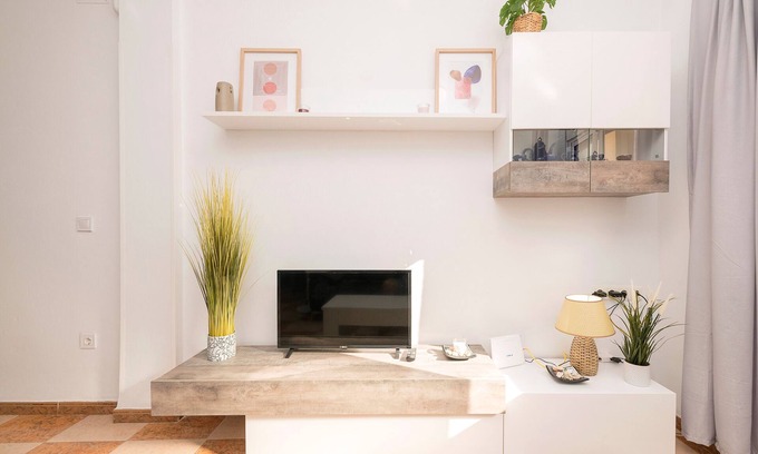 Cadiz Casa | VELBAR - Bonito apartamento en primera línea del mar y con Wifi Gratis